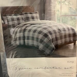 Farmhouse rustic 3 pc Sherpa Plaid Comforter Set gray & White